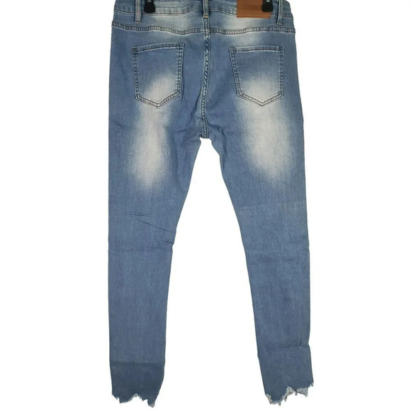 Roswear Mid Rise Frayed Hem Ripped Skinny Stretchy Jeans Womens Size XL NWT - Picture 7 of 8